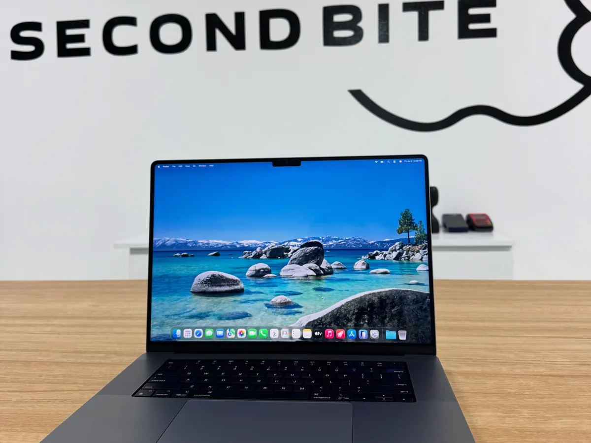 MacBook Pro 16" (2021)
